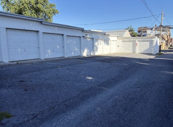 Photo of Lebanon Storage