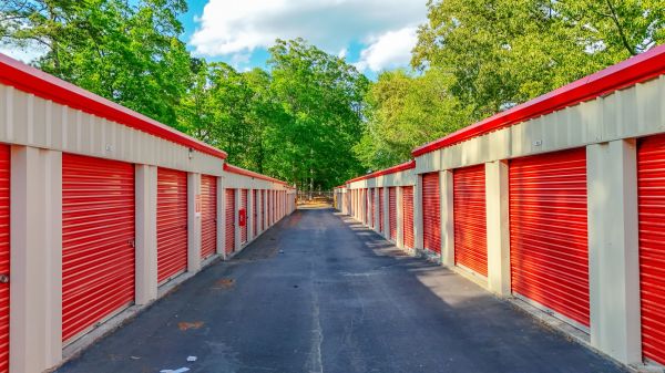 Photo of 10 Federal Storage - 931 Trinity Rd - Raleigh