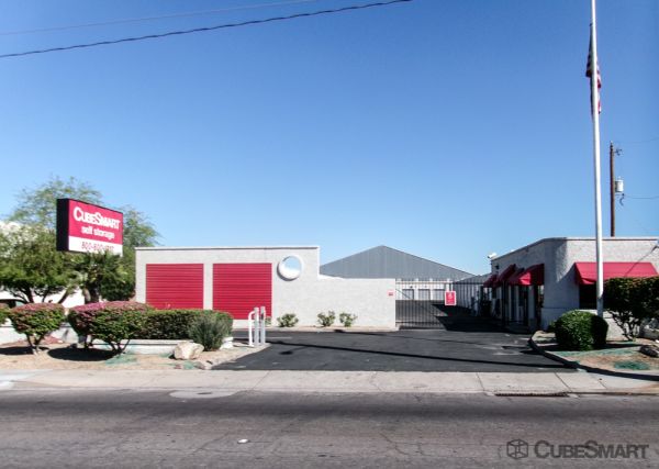 Photo of CubeSmart Self Storage - AZ Glendale W Camelback Rd