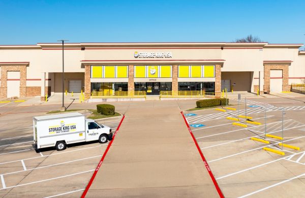Photo of Storage King USA - 127 - Carrollton, TX - Rosemeade Pkwy
