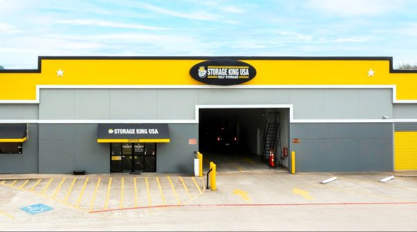 Photo of Storage King USA - 149 - Garth Road
