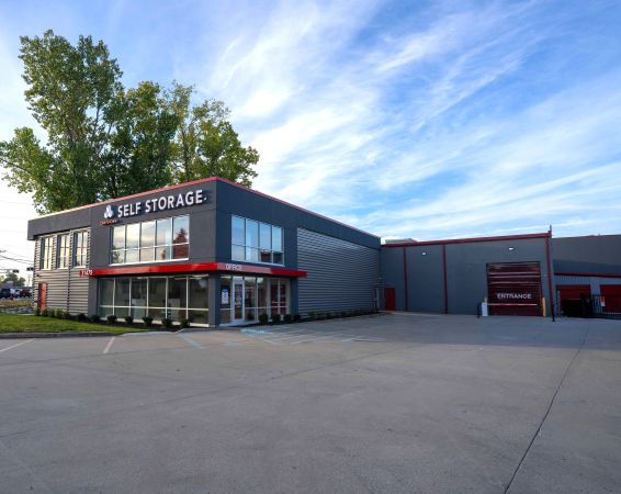 Photo of Devon Self Storage, LLC - Devon Self Storage - 9182 Fraser