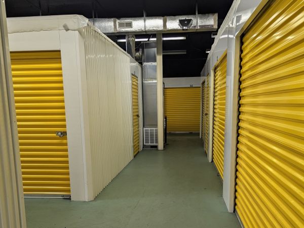 Photo of Mr. Storage - Lexington