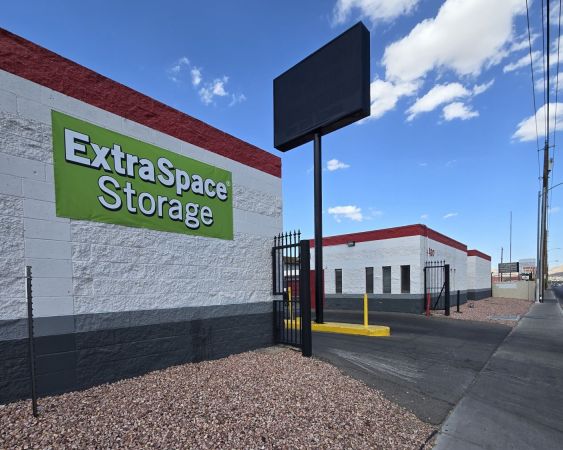 Photo of Extra Space Storage - 5007 - Las Vegas - E Lake Mead Blvd