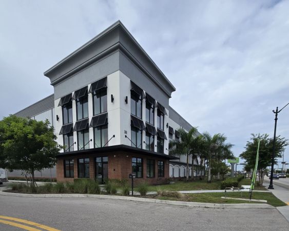 Photo of Extra Space Storage - 5042 - Fort Myers - Dr Martin Luther King Jr Blvd