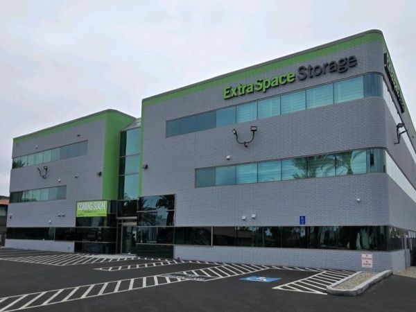 Photo of Extra Space Storage - 6712 - Las Vegas - E Charleston Blvd