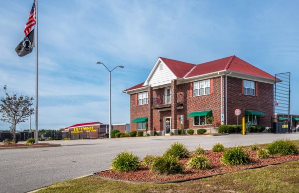 Photo of Storage King USA - 014 - Hope Mills, NC - US Hwy 301 S