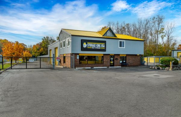 Photo of 113 - Storage King USA - 4275 Highland Rd