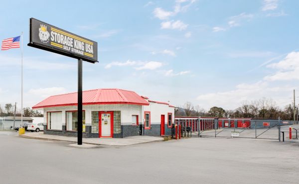 Photo of Storage King USA - 059 - Knoxville, TN - Clinton Hwy
