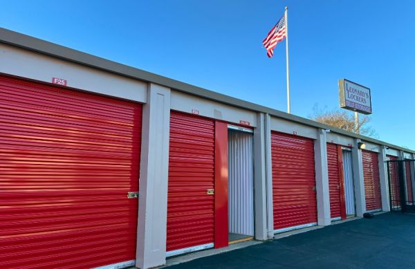 Photo of Leonard's Lockers Self Storage