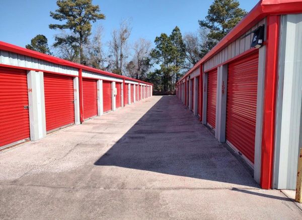 Photo of 10 Federal Storage - Hwy 90 E & W Nixon Rd