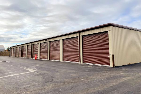 Photo of Shortfield Landings Storage