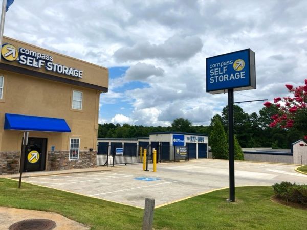Photo of Compass Self Storage - Compass Self Storage - Lakefield (404)