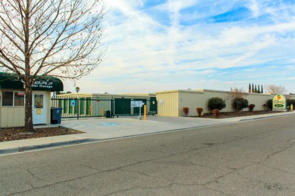 Photo of Purely Storage - Avenal - 5th Ave