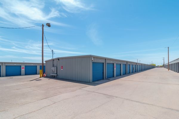 Photo of 10 Federal Storage - Lexington Dr