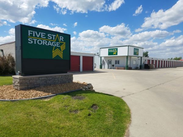 Photo of Five Star Storage - Gateway Dr. / HWY 2 (West of I-29)