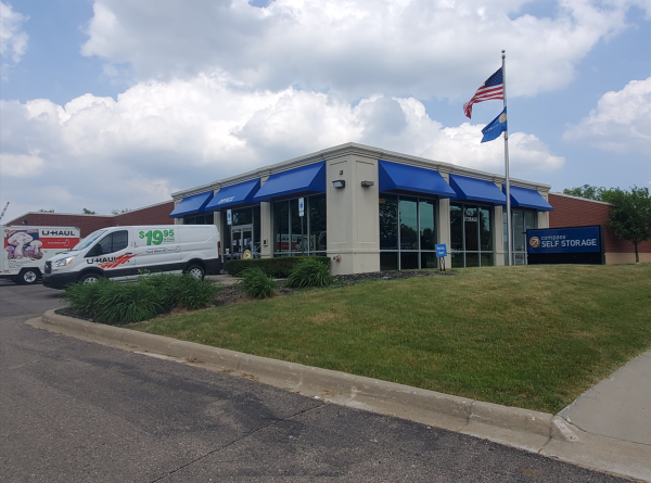 Photo of Compass Self Storage - Compass Self Storage - Grand River (202)