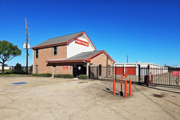 Photo of Public Storage - Houston - 350 W Rankin Rd