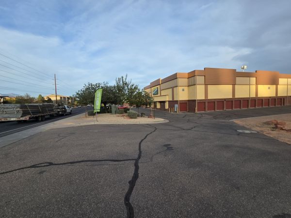 Photo of Extra Space Storage - 2274 - St George - E Riverside Dr