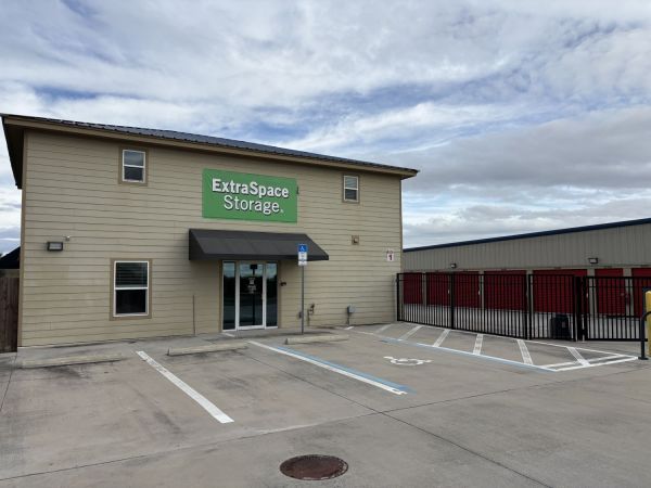 Photo of Extra Space Storage - 5100 - San Antonio - 27918 State Rd 52