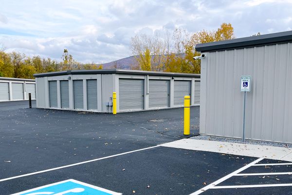 Photo of 033 All Purpose Storage - Bennington