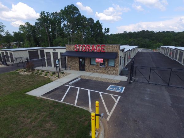 Photo of 129 Storage (UT, Downtown, South Knox, Alcoa Hwy, John Sevier)