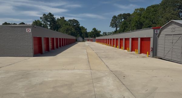 Photo of Wild Horse Storage - Huntsville - US-190