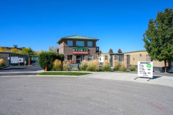 Photo of Stor-It Self Storage - Hunt Location