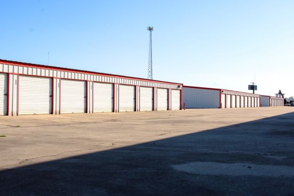 Photo of Good Boy Storage - 4747 River Rd