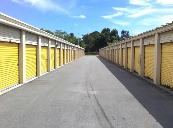 Photo of Storage Rentals of America - Tampa - W Waters Ave