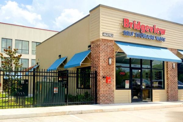 Photo of Bridgeview Self Storage - West