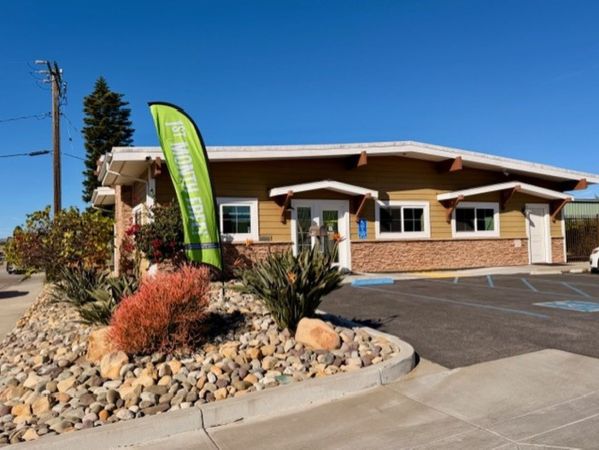 Photo of Extra Space Storage - 2279 - Oxnard - Montgomery Ave