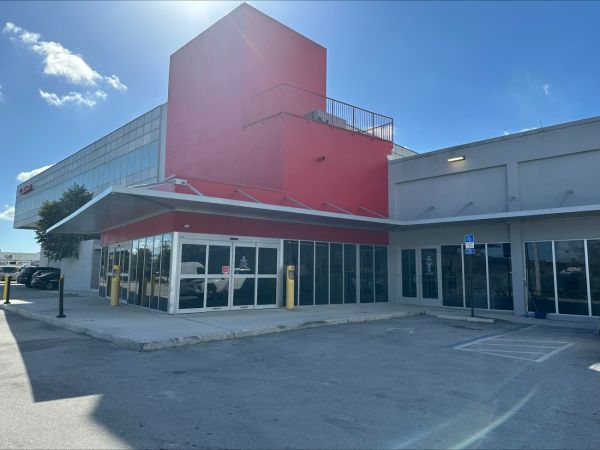 Photo of Extra Space Storage - 5096 - Miami - SW 75th Ave