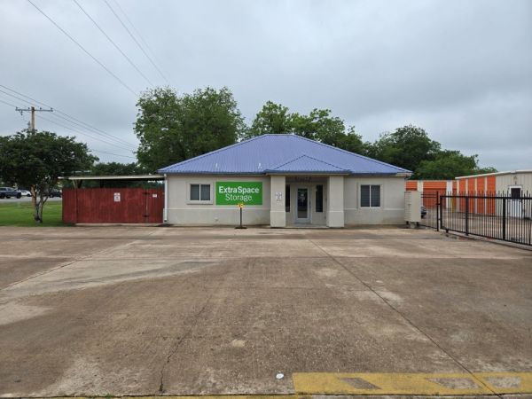 Photo of Extra Space Storage - 5168 - Taylor - N Main St