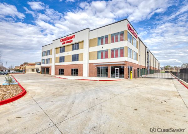 Photo of CubeSmart Self Storage - 6651 South Cooper Street - TX