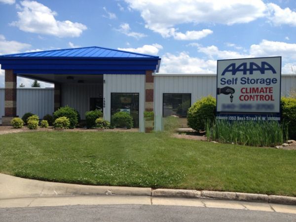 Photo of AAAA Self Storage - Roanoke / Self Service Only / Fully Automated Facility / 1350 Bean Street