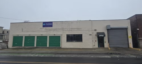 Photo of Trunk Space Storage - MA002 - Boston - 235 N, Beacon Street