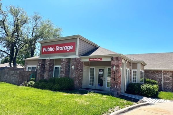 Photo of Public Storage - Wichita - 111 N Maize Rd