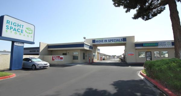 Photo of RightSpace Storage - 3013 - Sahara