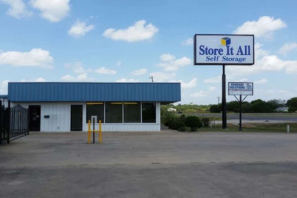 Photo of Avid Storage - Del Valle