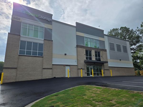Photo of Extra Space Storage - 6764 - Ellenwood - W Panola Rd