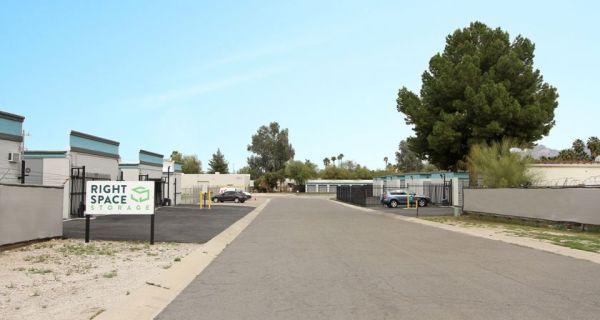 Photo of RightSpace Storage - 3048 - Tuttle