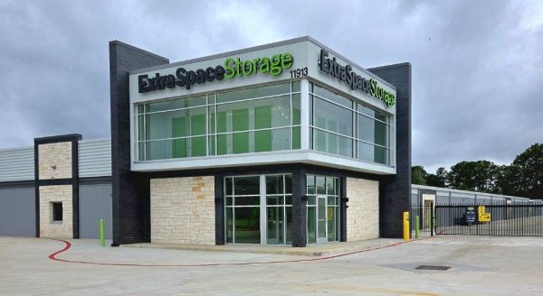 Photo of Extra Space Storage - 6496 - Houston - 11913 E Sam Houston Pkwy N