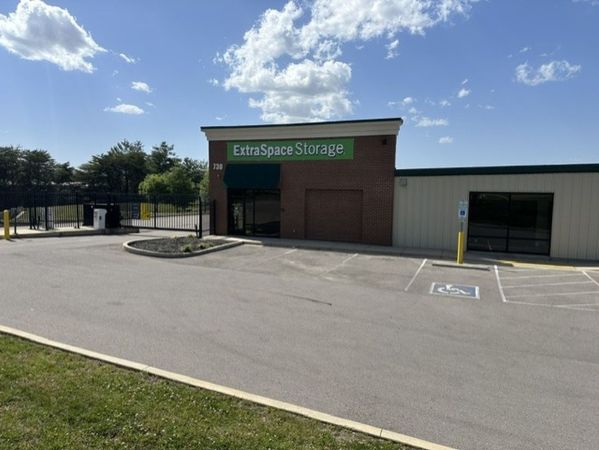 Photo of Extra Space Storage - 5261 - Old Hickory - Hickory Industrial Dr