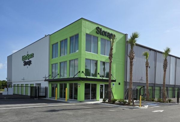 Photo of Extra Space Storage - 7828 - Bradenton - Lorraine Rd