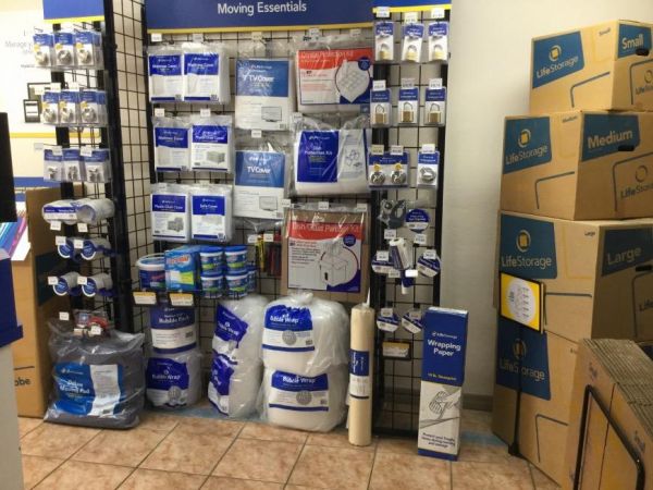 Life Storage - Fort Myers - Solomon Boulevard 4400 Solomon Blvd Fort Myers, FL - Photo 2