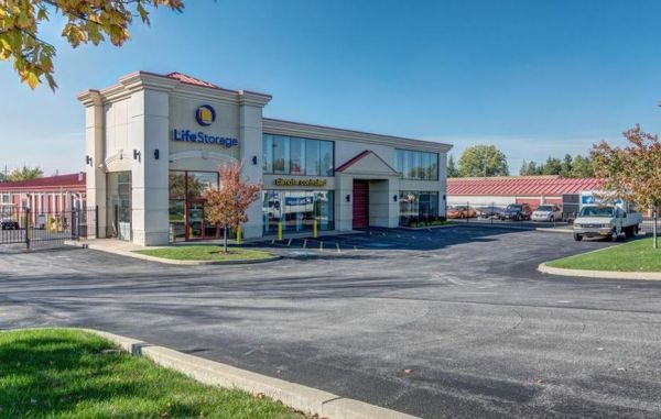 Life Storage - West Seneca - Transit Road: Lowest Rates - SelfStorage.com