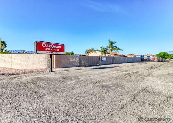 Photo of CubeSmart Self Storage - Tucson - 975 S Prudence Rd