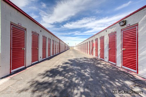 cubesmart self storage