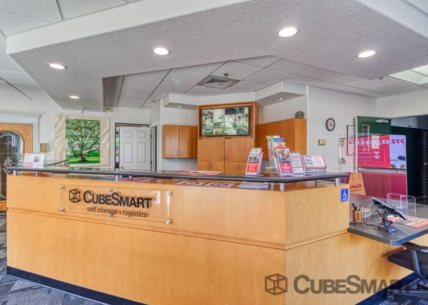 Photo of CubeSmart Self Storage - Orlando - 3730 S Orange Ave
